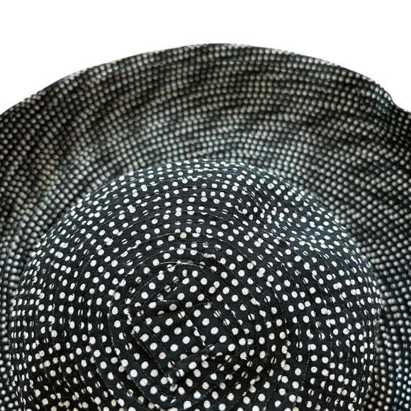 Wallaroo Hat Company Women's "Scrunchie" Packable Hat Black & White Print (2) - Picture 7 of 7
